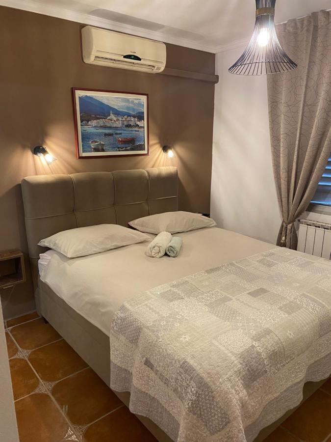 Apartments Oliva Пореч Екстер'єр фото