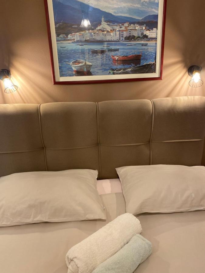 Apartments Oliva Пореч Екстер'єр фото
