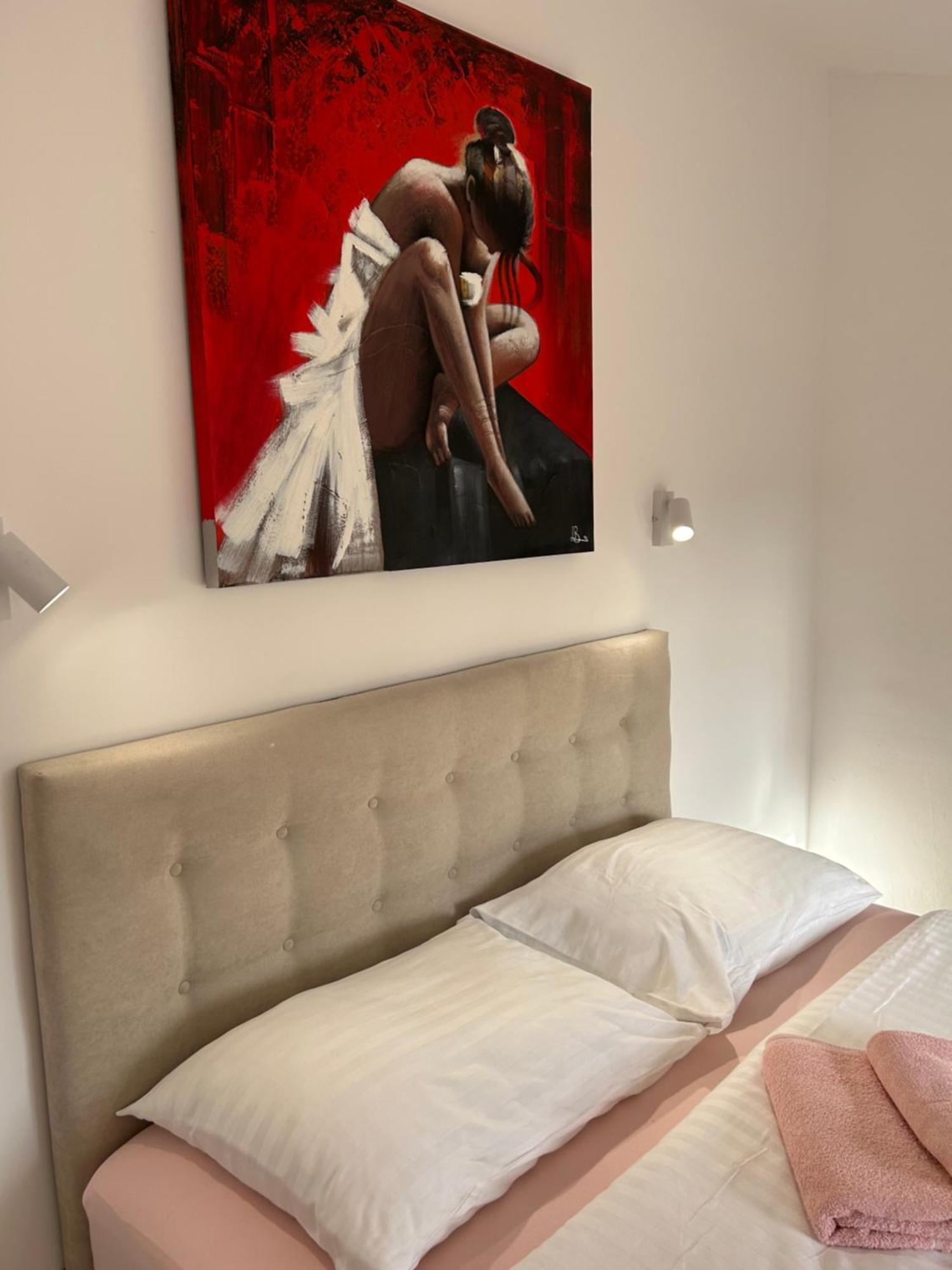 Apartments Oliva Пореч Екстер'єр фото