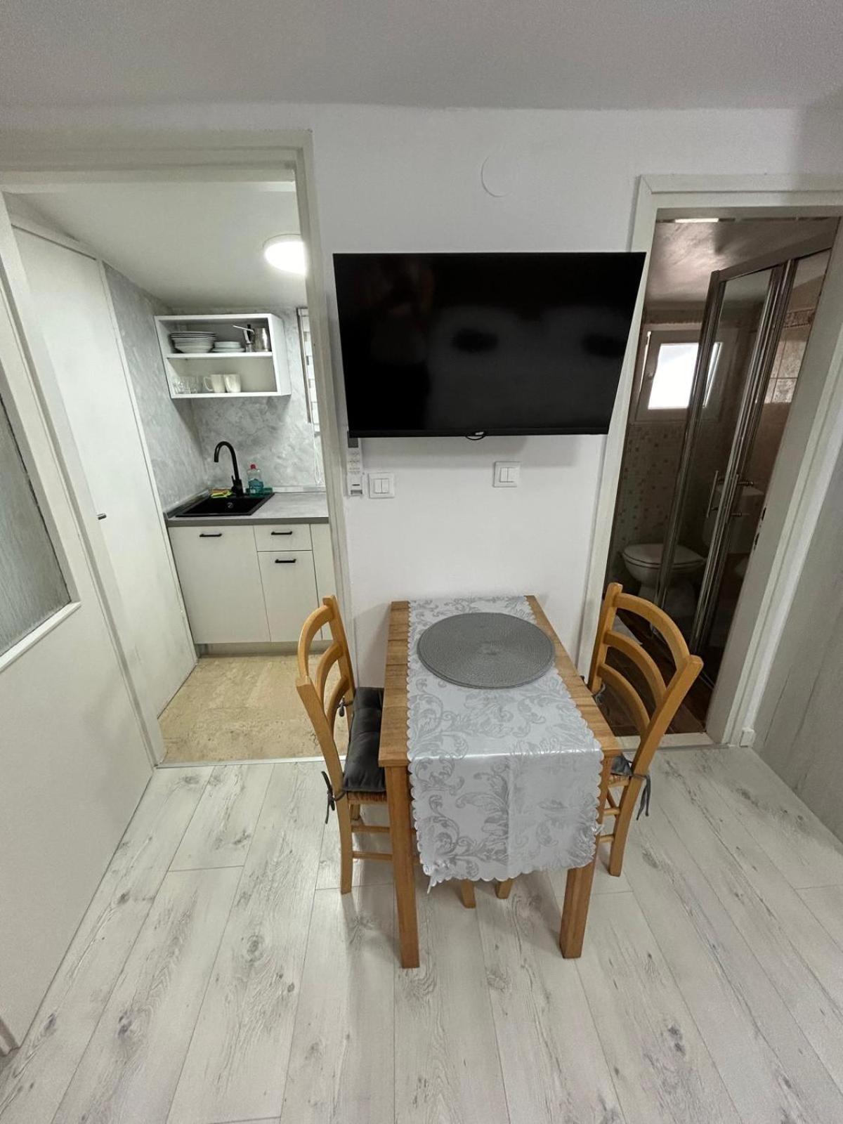 Apartments Oliva Пореч Екстер'єр фото