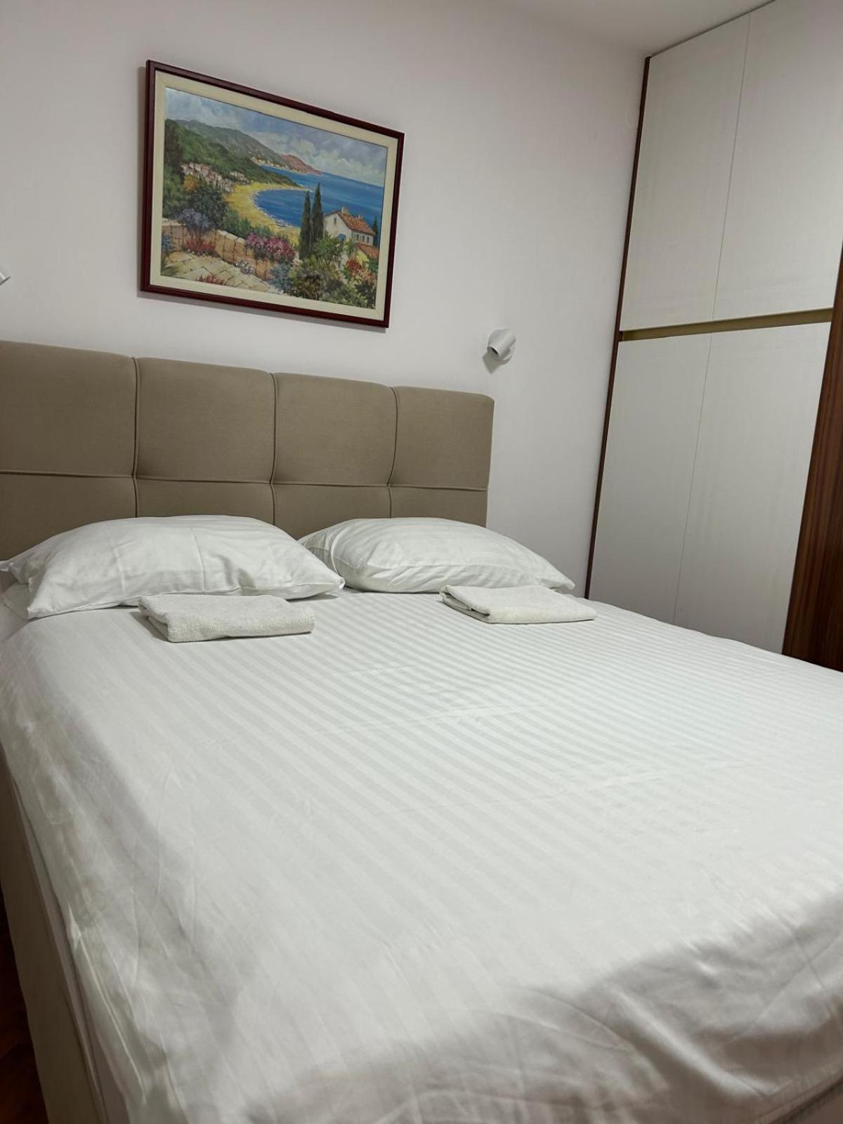 Apartments Oliva Пореч Екстер'єр фото